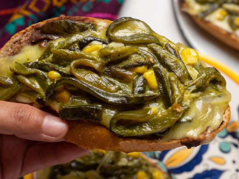 Como Hacer Rajas Poblanas Con Crema Y Elote