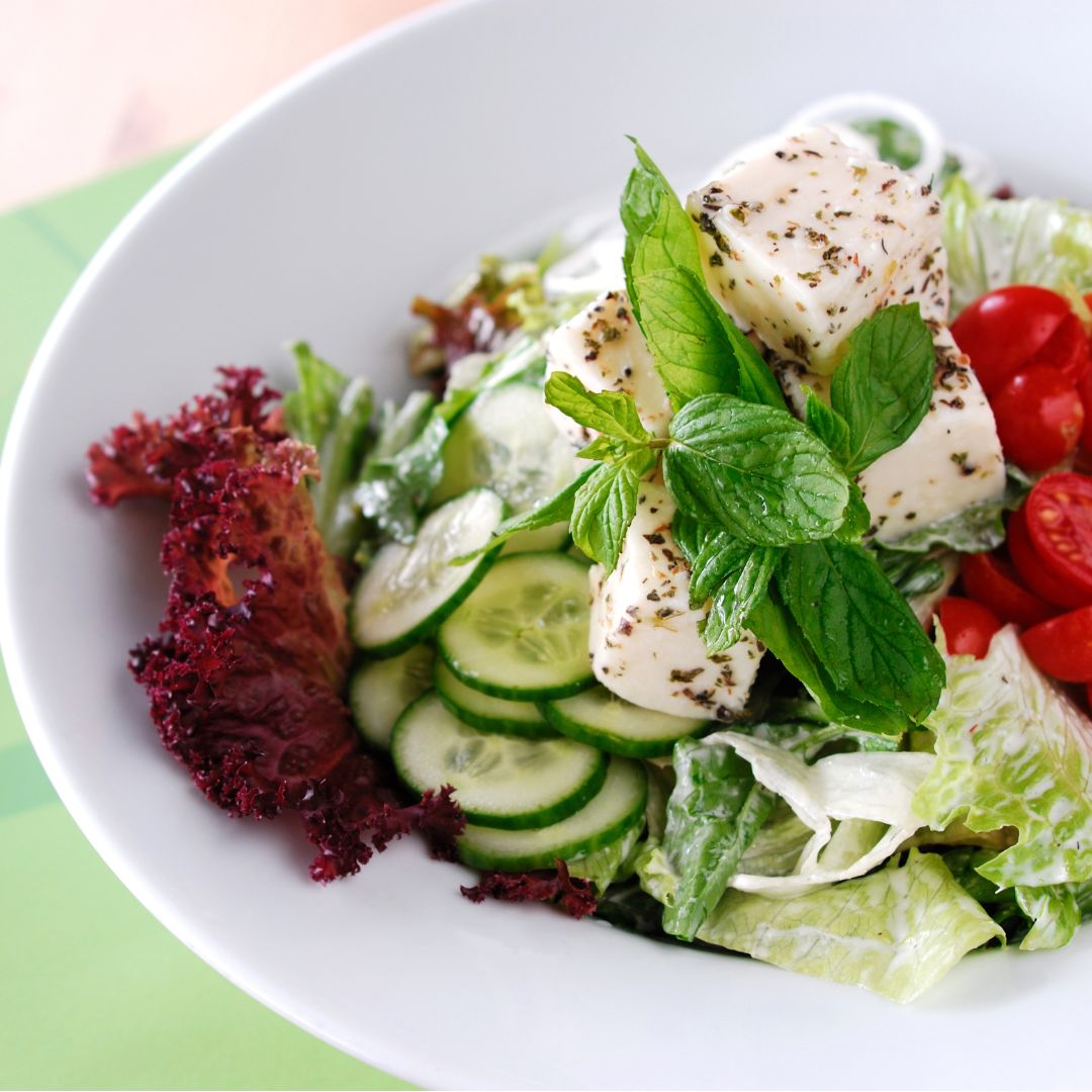 Ensalada con queso feta