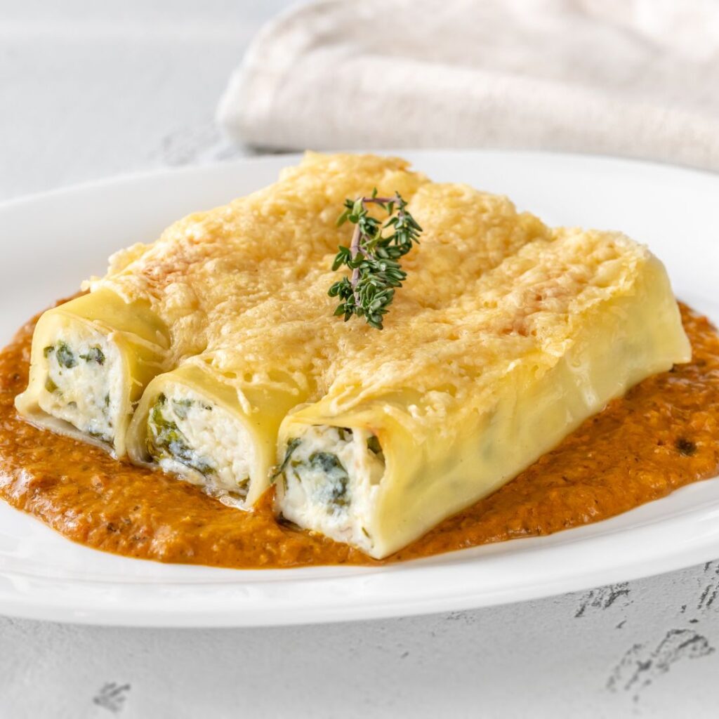 Canelones Rellenos en Salsa de Flor de Calabaza