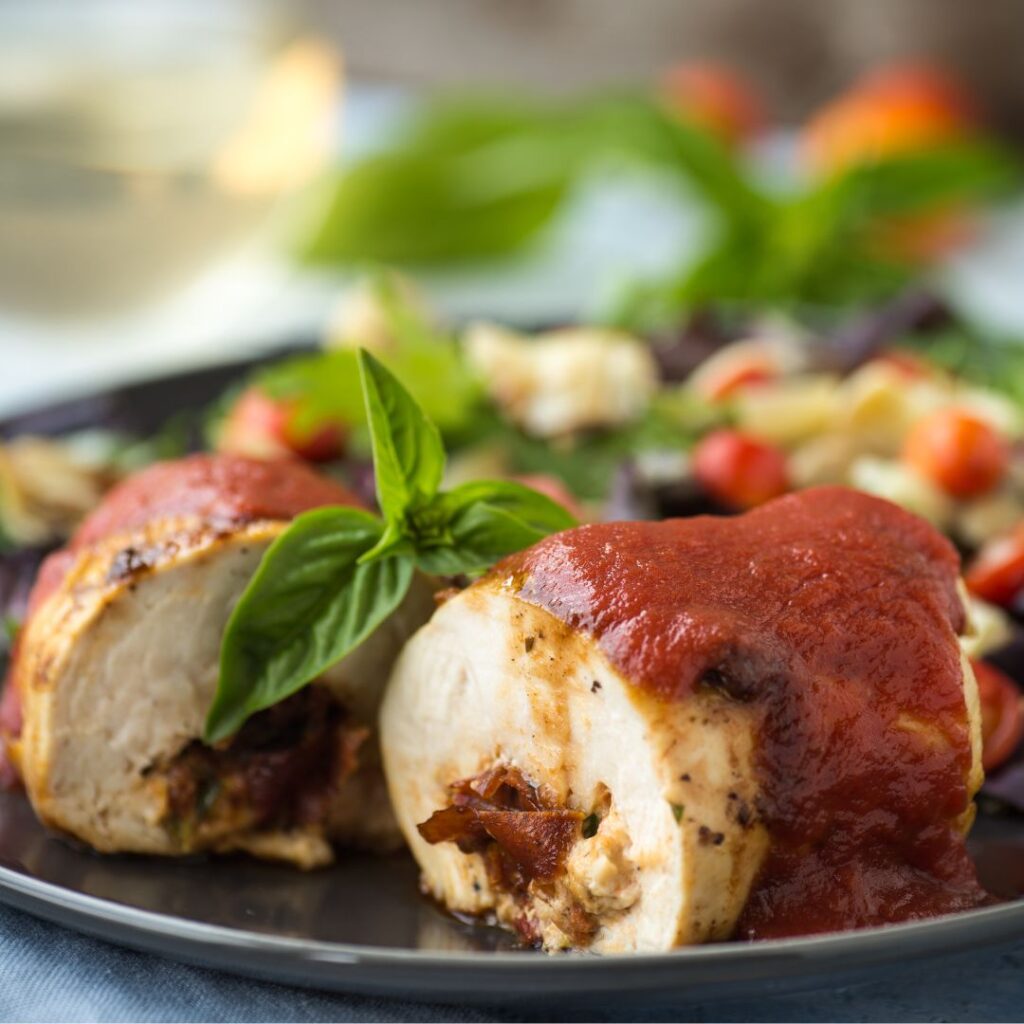 pollo relleno de manzana y nuez